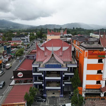 Nikita Hotel Bukittinggi Exterior photo